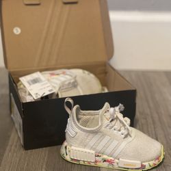 ADIDAS nmd_r1 Floral- Toddler 6