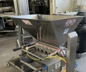 Hinds Bock Machine (muffin Machine)