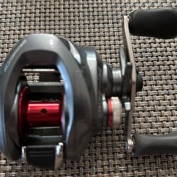 Preowned Shimano Chronarch C14+ Right Hand 7.6:1