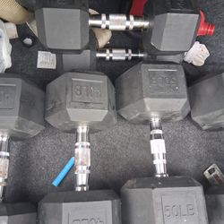 For Sale, 2 Pair 50lb,2 Pair Of 40 Lb,and 25lb Dumbbells I Got Im willing to do 220
