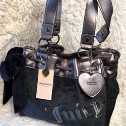 Juicy Couture Daydreamer Purse