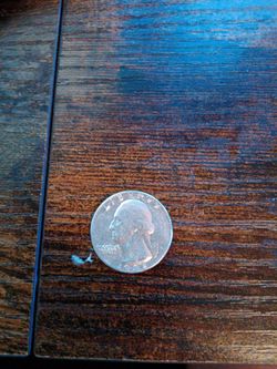 Mint condition 1982 Heavy "In COD we trust" Quarter Dollar