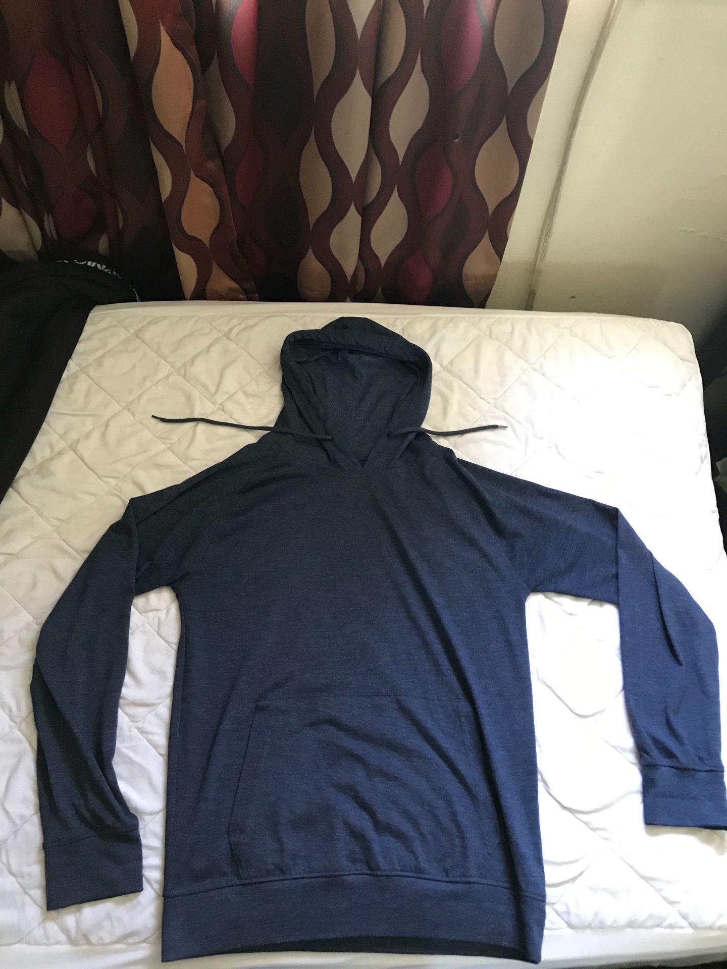 3 Hype (small) sweaters (1 zip up)