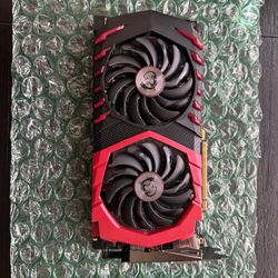 MSI Gaming GeForce GTX 1070 8GB GDDR5 SLI DirectX 12 VR Ready Graphics Card (GTX 1070 GAMING X 8G)