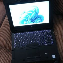 Dell Rugged Extreme Laptop Intel Core i5 8 GB RAM 256 GB SSD Webcam HDMI Wi-Fi & Bluetooth Wireless Windows 11 Professional 