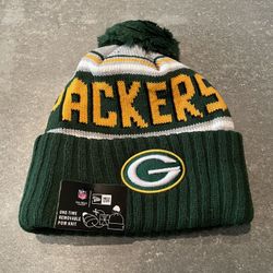 PRICE IS FIRM Brand new Green Bay Packers beanie