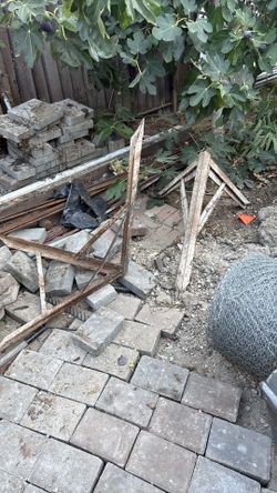 FREE Steel a Frames?