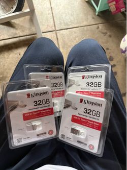 📦 Bundle of 4: Kingston DataTraveler microDuo 3C 32GB USB-C & USB-A Flash Drives – Brand New / Sealed