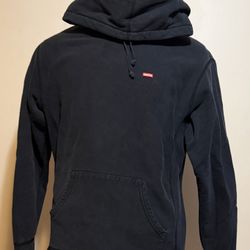 Supreme Small Box Logo Hoodie Pullover Sweater Size Large 