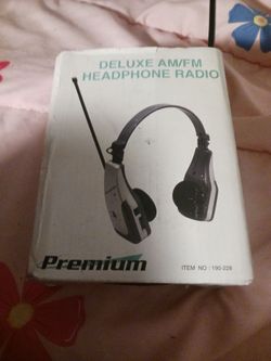 Vintage headphone radio