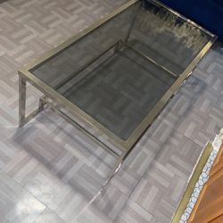 GLASS COFFEE TABLE 46.5 By 22.5