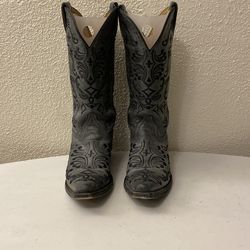 Shyanne dark gray leather boots ladies size 6