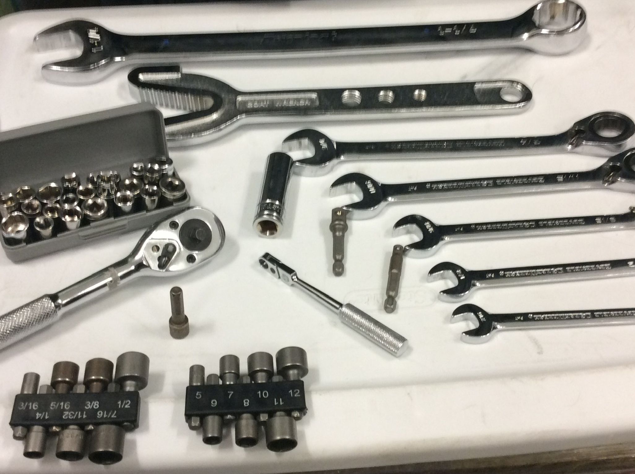 Gear wrench Ratchet Wrenches, Sockets And goat Wrench