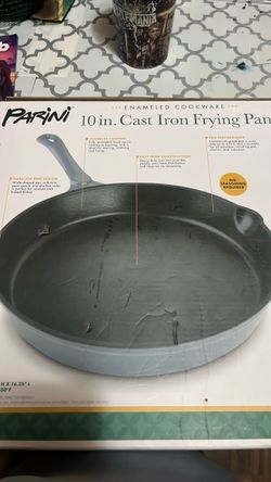 Brand new patina 10 in cast iron Frying pan