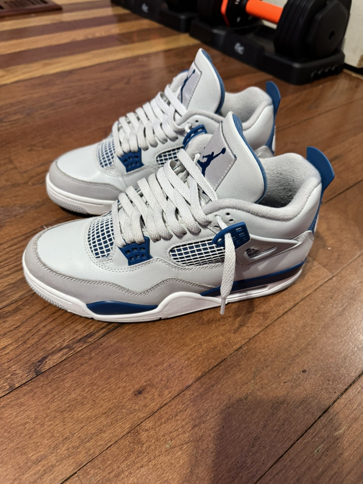 Jordan 4 Military Blue