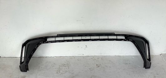 2025 2026 Volkswagen Taos front bumper trim (10U)
