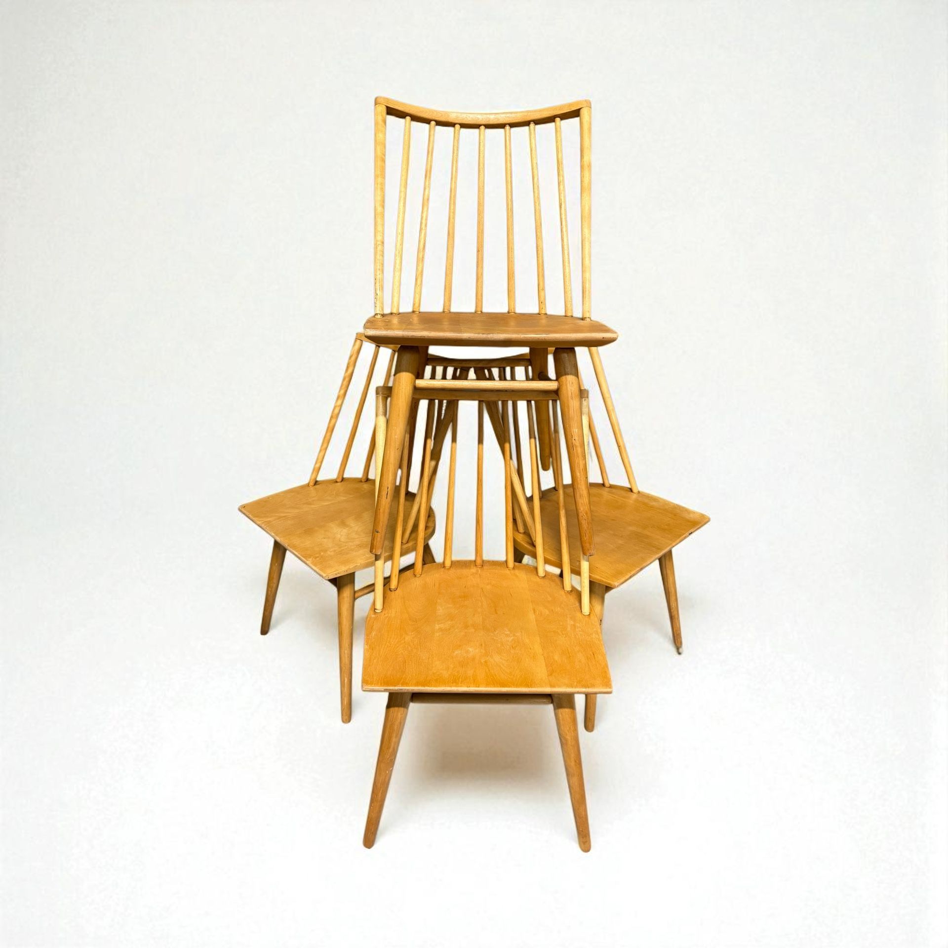 SET OF FOUR MID CENTURY MODERN MAPLE CHAIRS BY LESLIE DIAMOND FOR CONANT BALL