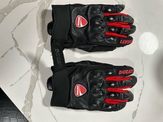 Ducati Gear Gloves/ Bike Bag