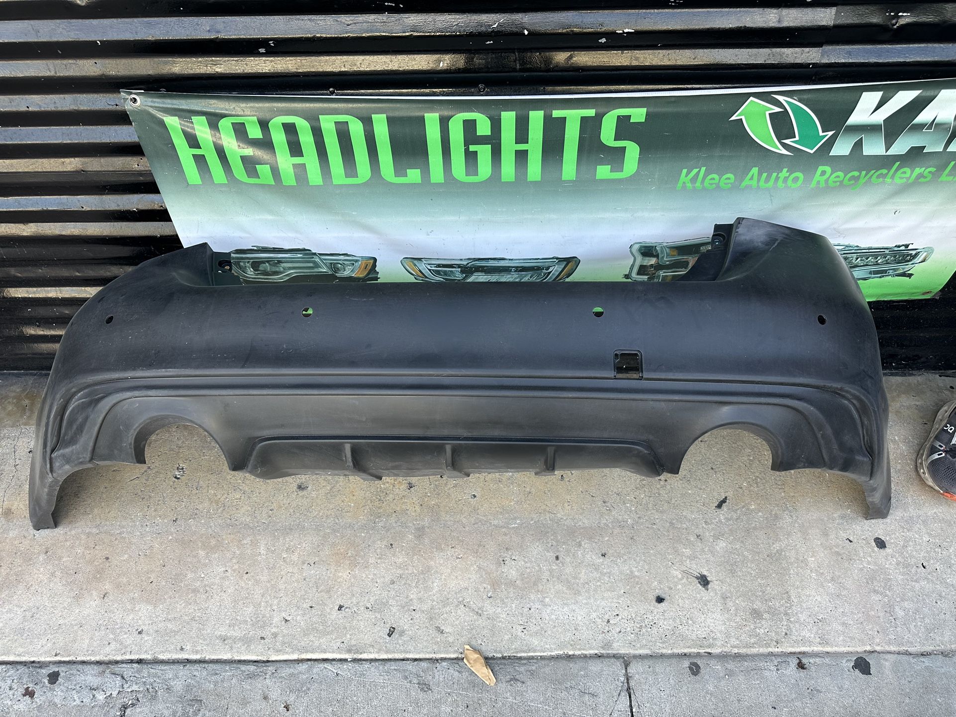 2018-2023 Infiniti Q50 Rear Bumper Oem