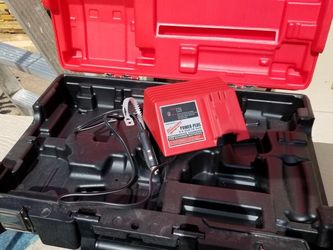 Milwaukee Automotive Charger