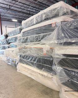 Mattress store🔥 king mattress good brands starting from $299 and UP🔥 Sealy, Beautyrest, Saatva and more