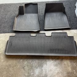 Tesla model Y All Weather Mat OEM