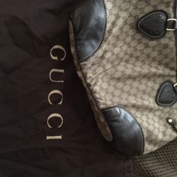 Gucci Authentic Hamdbag