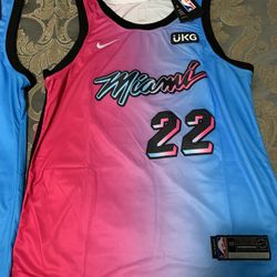 JIMMY BUTLER 2021 JERSEY