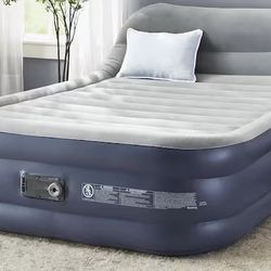 Queen Size Air Mattress NEW