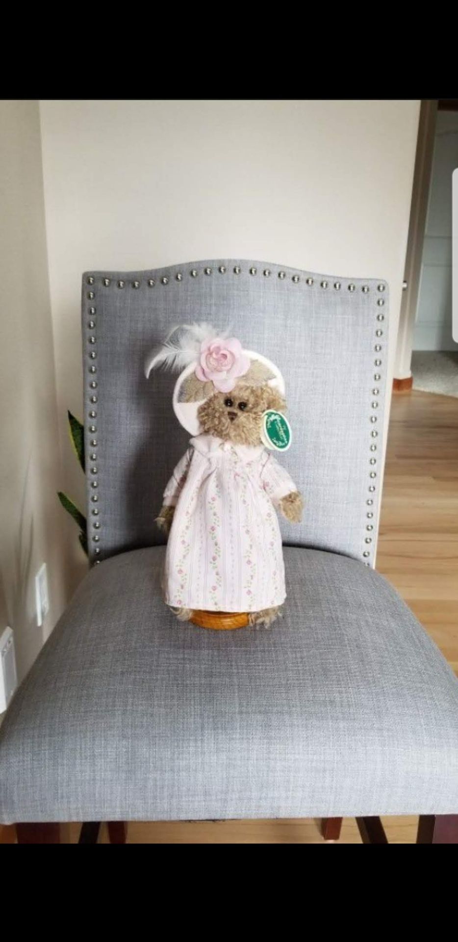 THE BEARINGTON BEAR COLLECTION W/ ORIGINAL DOLL STAND 12" NEW!