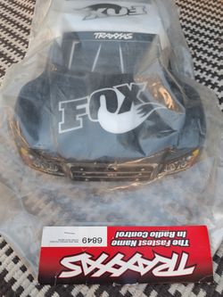 BRAND NEW TRAXXAS SLASH BODY
