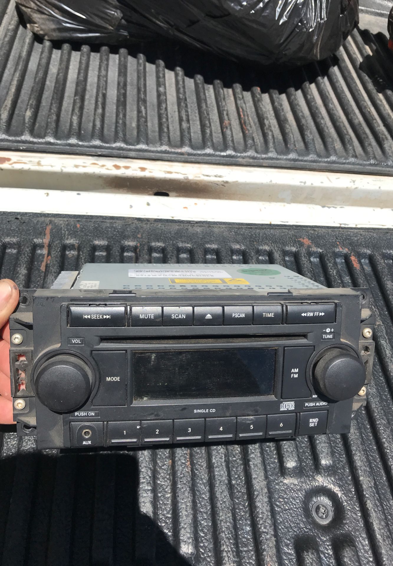 09’ Dodge Ram Head unit w/ CD player