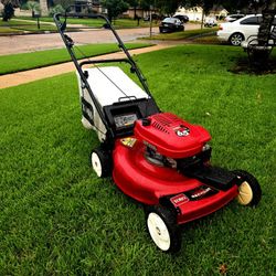 TORO SELF PROPELLED LAWN MOWER