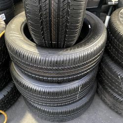 set of used tires with 95 thread life 245/65R17 toyo