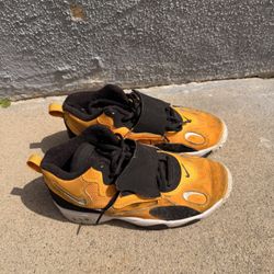 Air Max Speed Turf Size 6y 