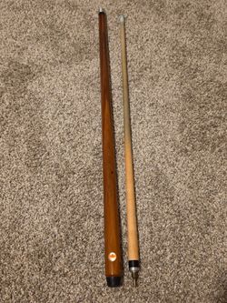Dufferin 2-Piece Pool Cue w/ Carrying Case