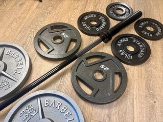 Beautiful NEW Equipment: Olympic Weight Plates: 45s, 35s, 25s, 10s and 5s. Total: 240 lbs [NO BAR INCLUDED]