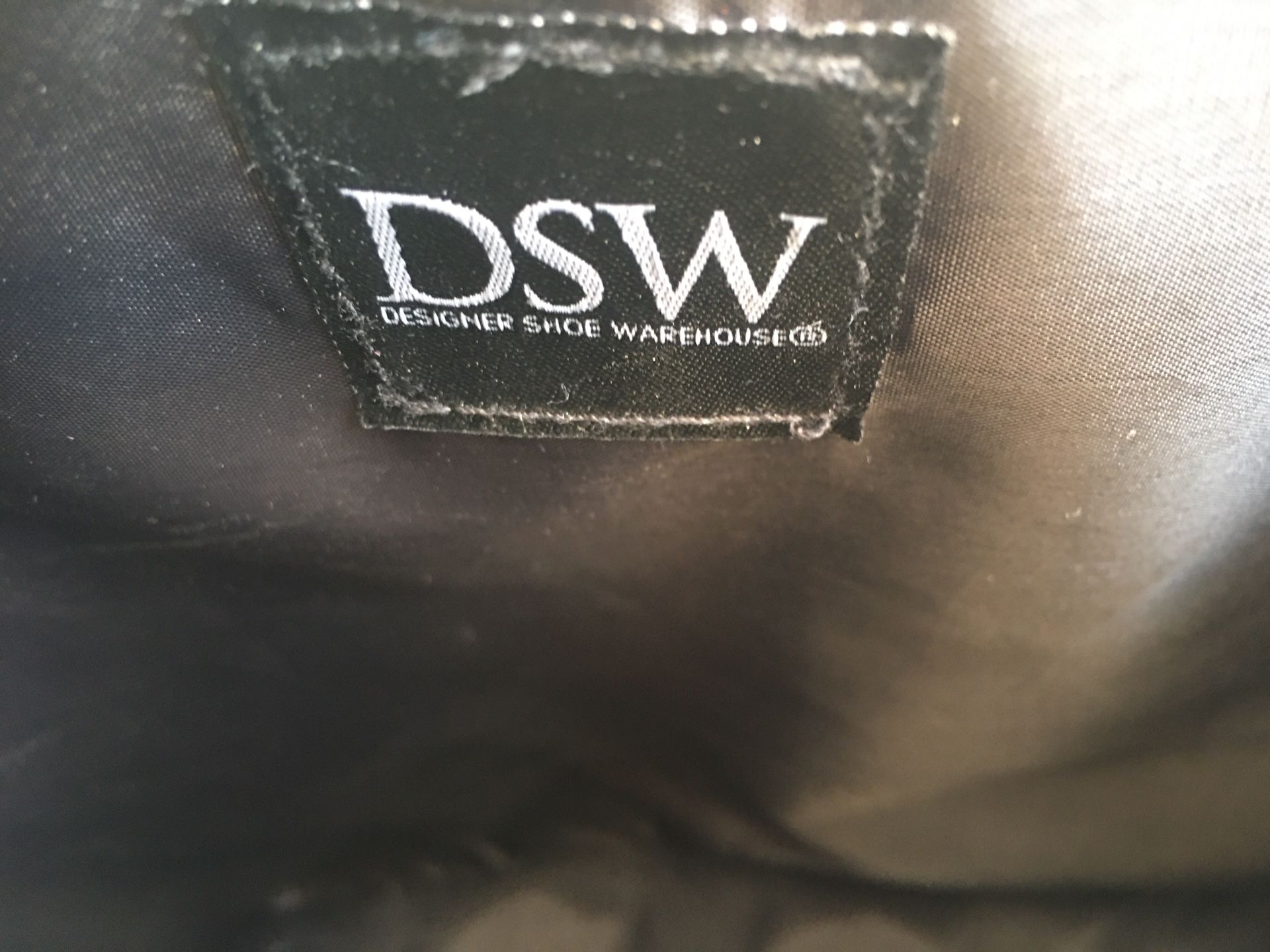 270.-Dsw Slim Backpack Carry Bag Zip Shoe Compartment