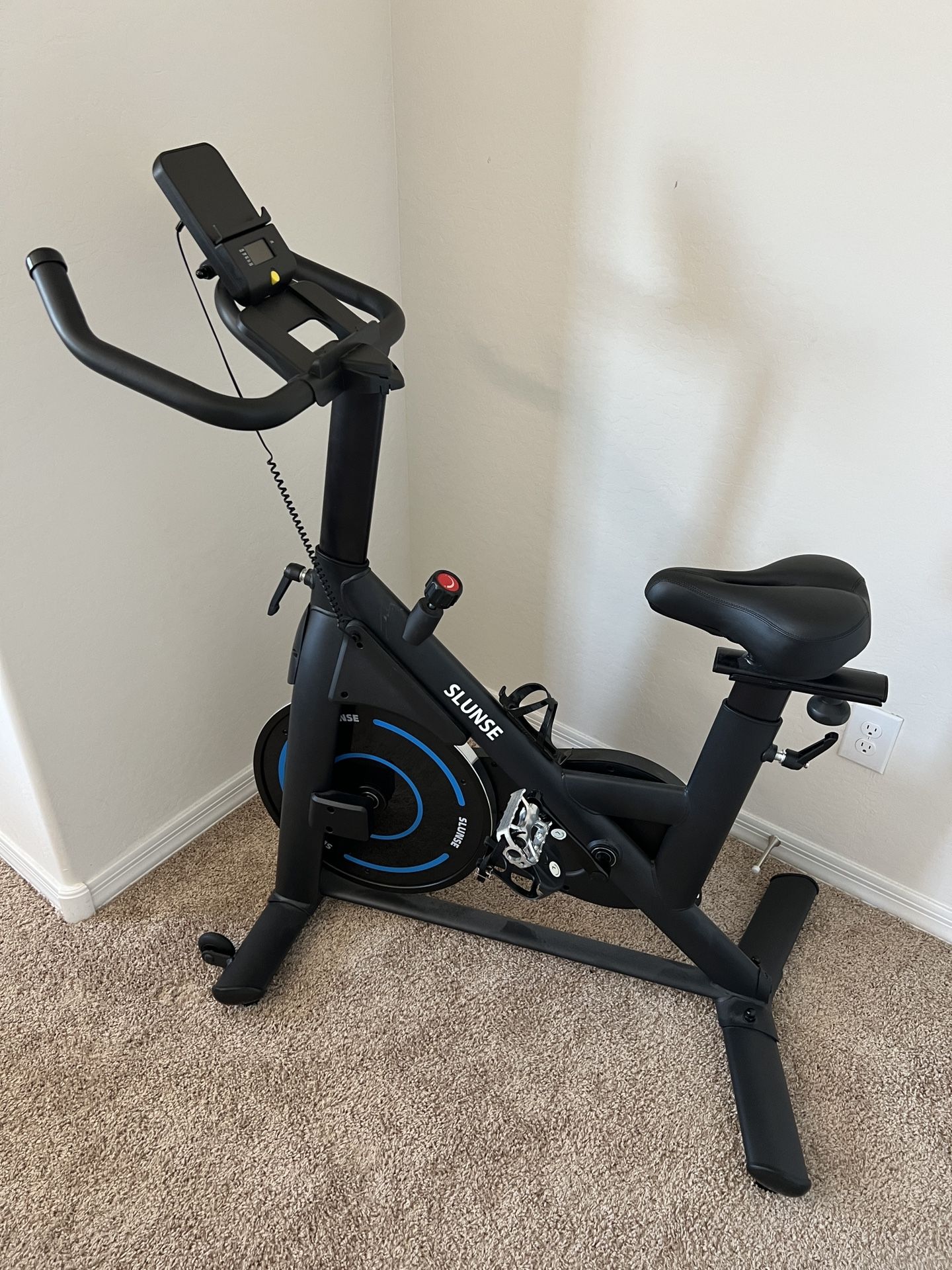 Slunse Stationary Bike