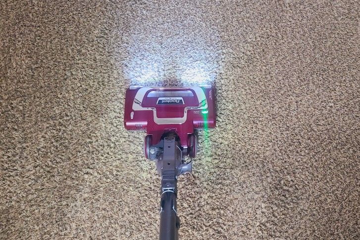 SHARK Rocket Deluxe PET Pro Vacuum