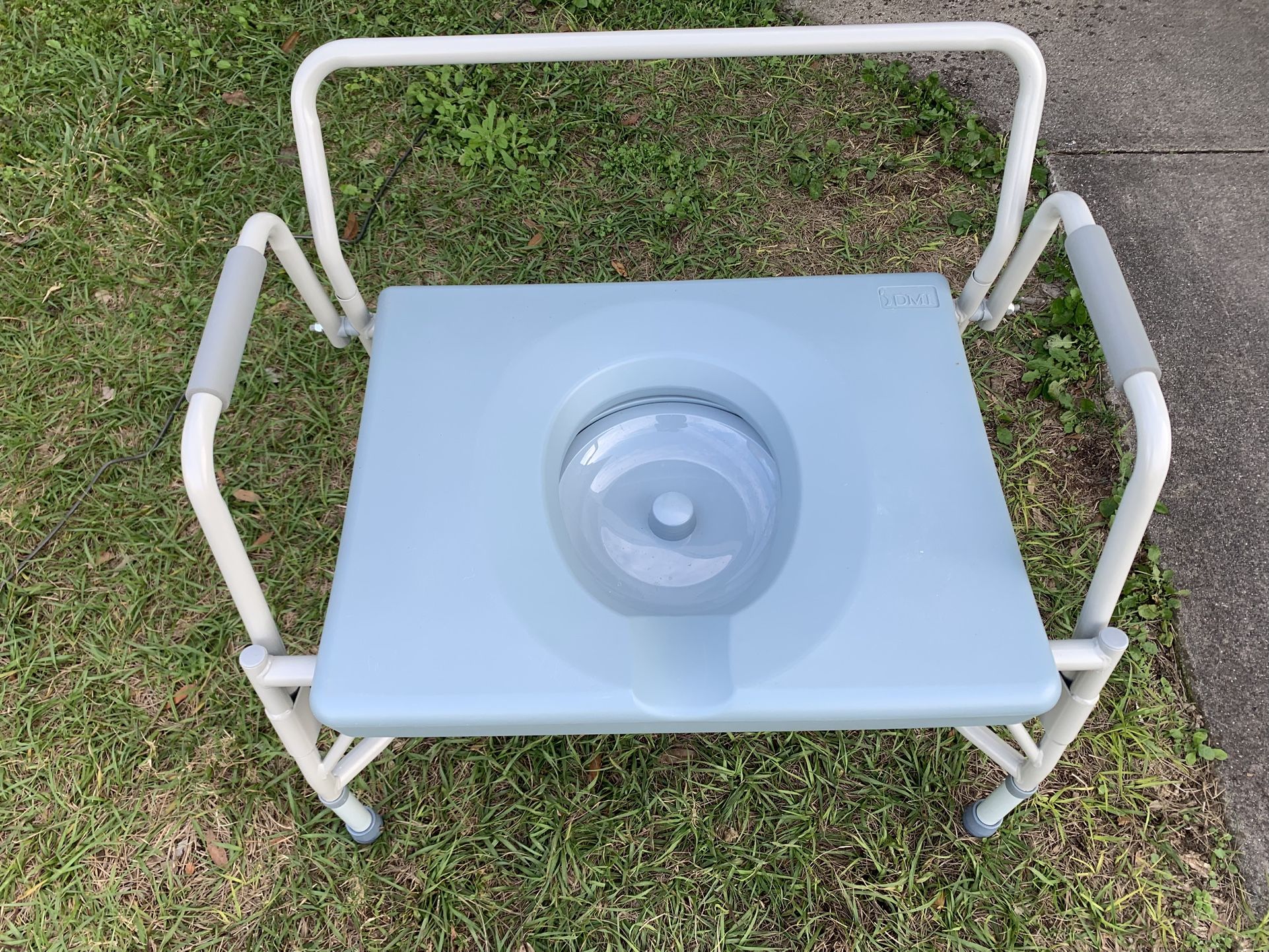 Bedside Toilet Seat Chair Up To 500 Pounds