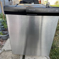 Frigidaire Dishwasher 