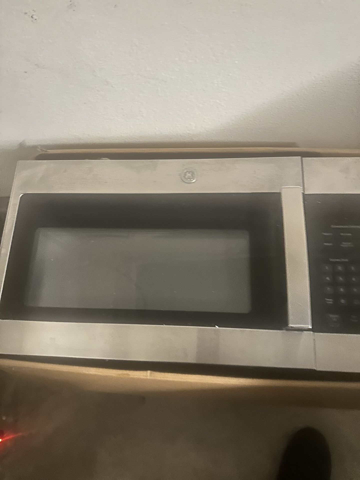 GE Over The Range Microwave 