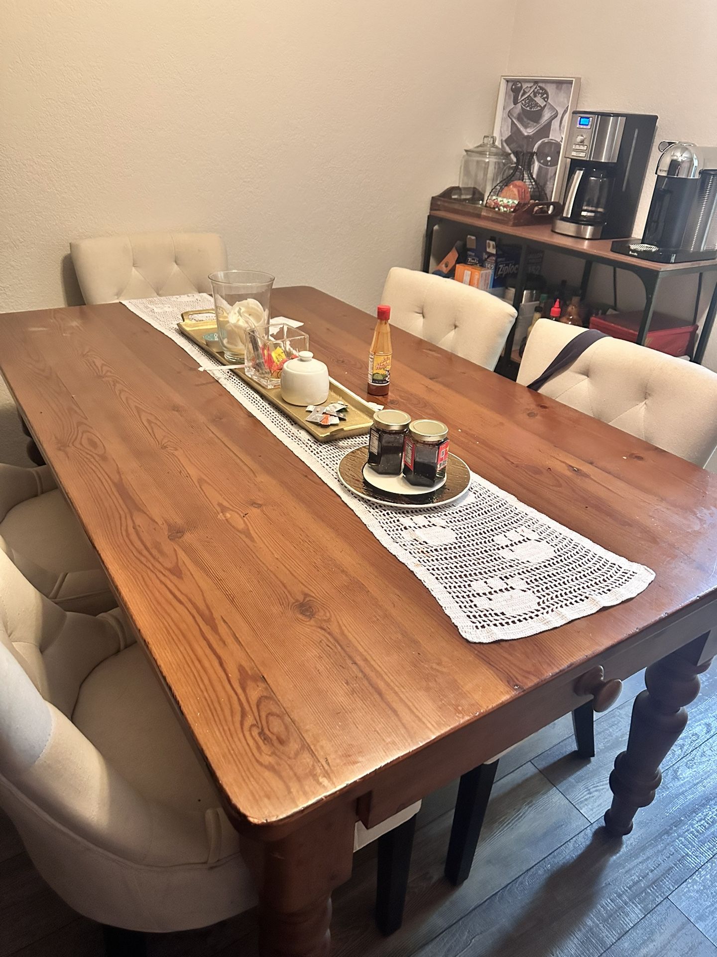 Pottery Barn dinning Table