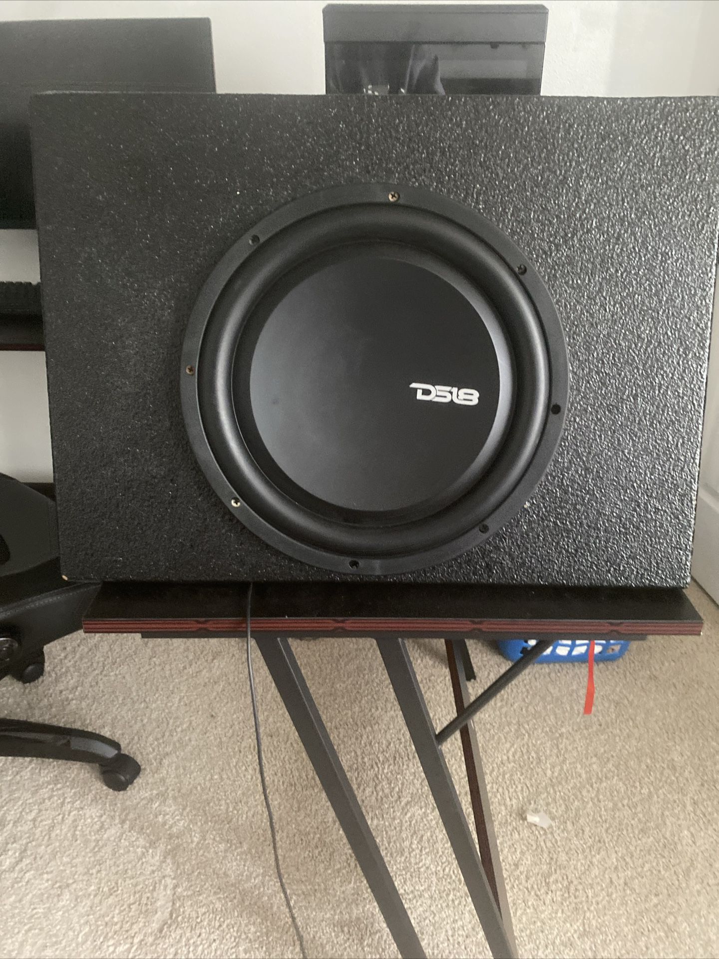 Ds18 12” Subwoofer With Box 