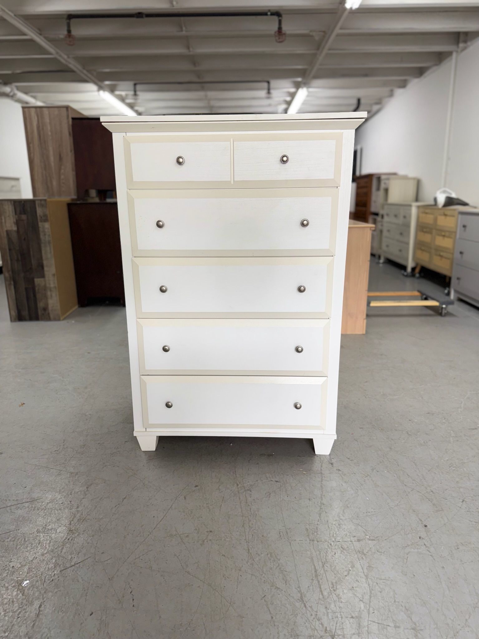 White 5 Drawer Dresser