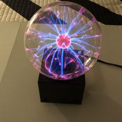 Vintage IlLuma Plasma Storm Lamp Responds To Touch 