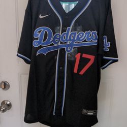 Dodgers. Othany. Size. Largue   Y. Med