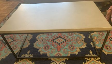 CENTER TABLE WITH LOVELY CREAM COLORED NILE CEMENT TOP