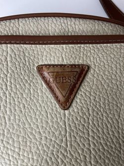 Guess 90s bag sales